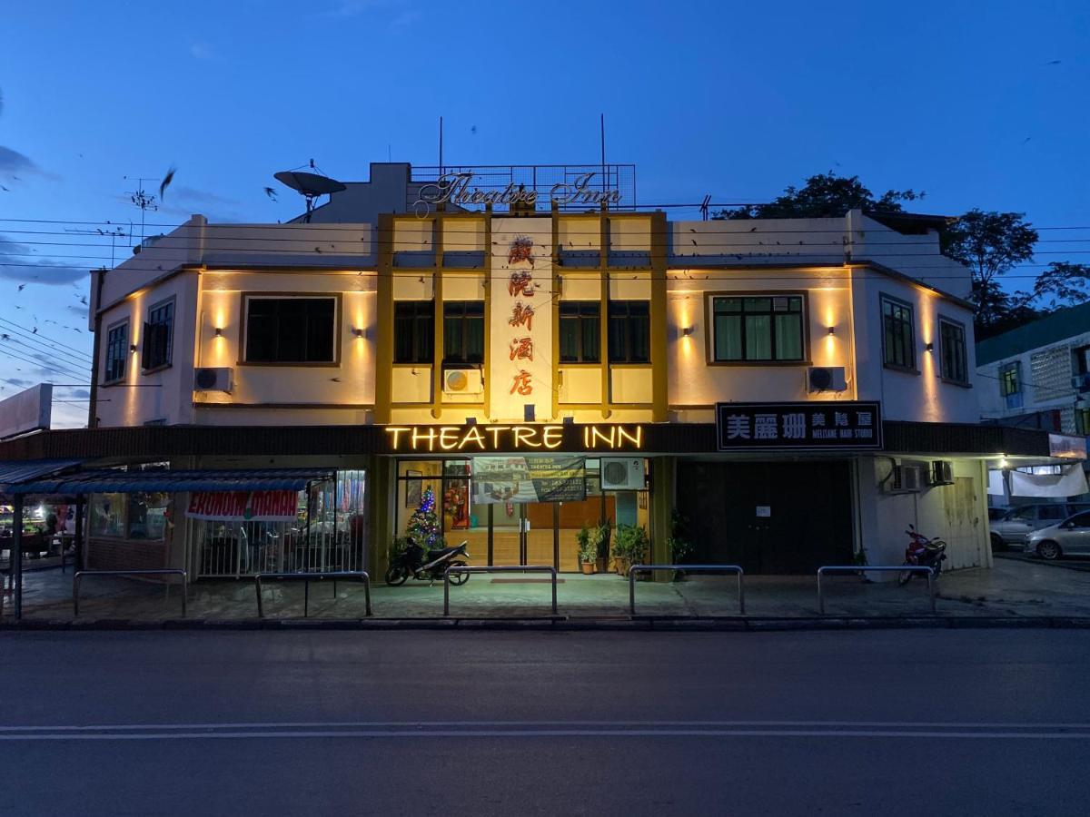 Theatreinn Sri Aman Exteriör bild